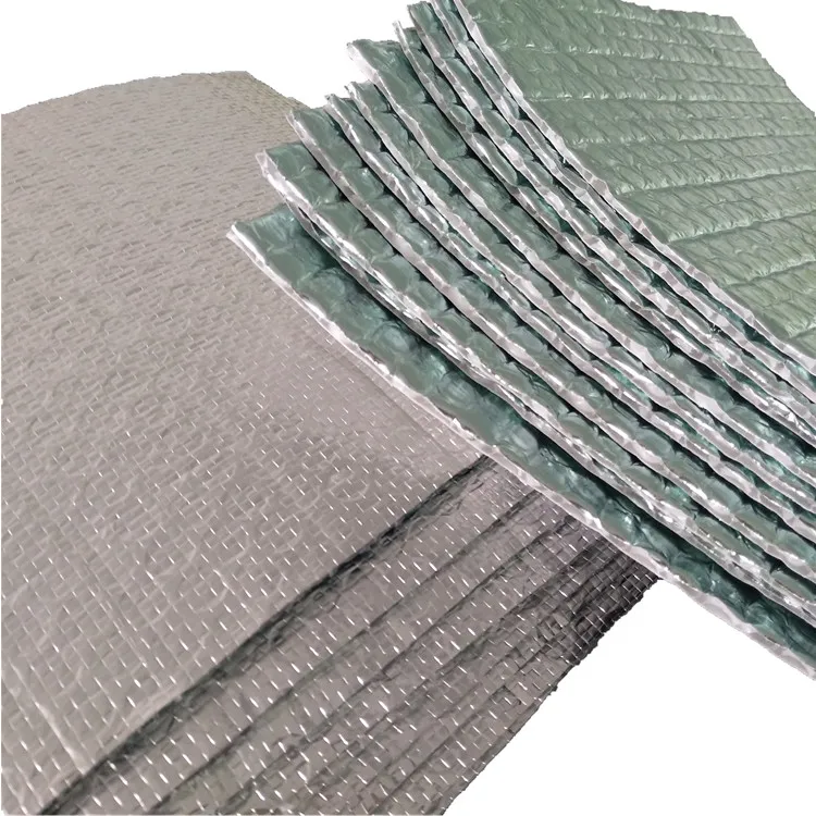 Reflective Foil Bubble Insulation For Exterior Tiles Wind Resistant And Easy Handling 0